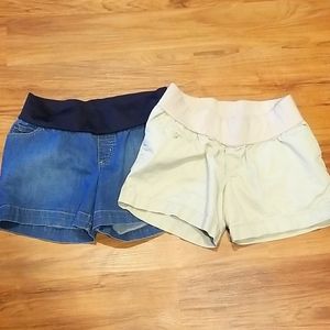 Maternity shorts